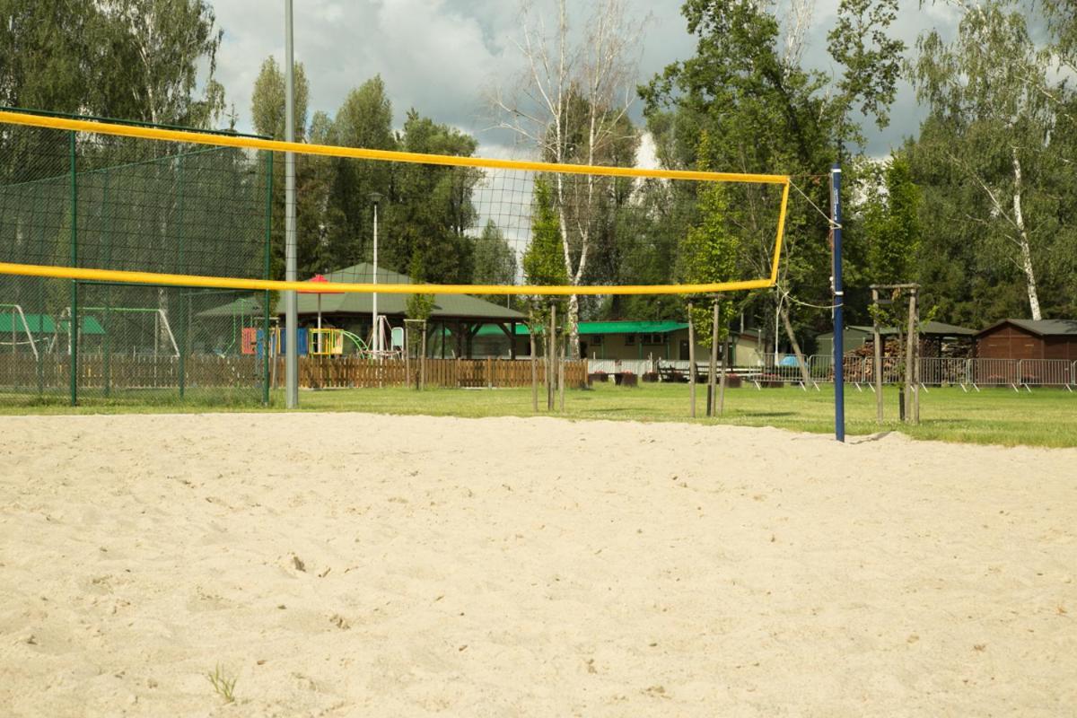 Camping Oaza Blonie Kornik Domki Standard Plus - 3 Pokoje Esterno foto