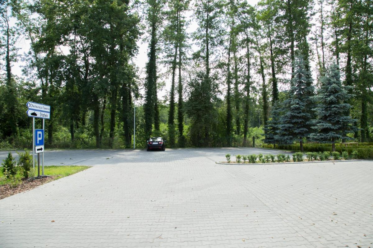 Camping Oaza Blonie Kornik Domki Standard Plus - 3 Pokoje Esterno foto